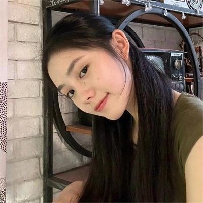 倾国之恋封面